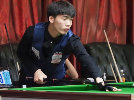 水平竞技中 水平竞技中